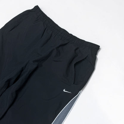 SUPER RARE 2000s Nike Trackpants Black *PREMIUM* - (L)