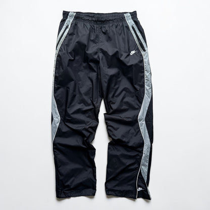 SUPER RARE 2000s Nike Trackpants Black - (L)