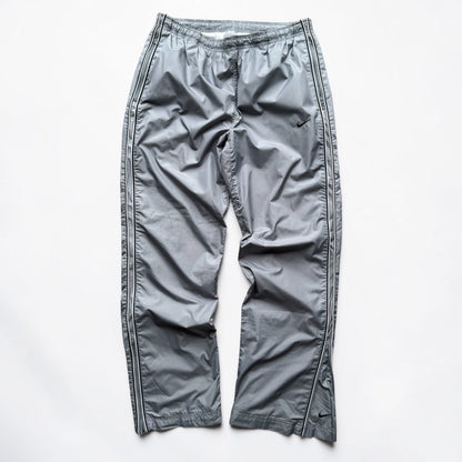 SUPER RARE 2000s Nike Trackpants Grey *PREMIUM* - (L)