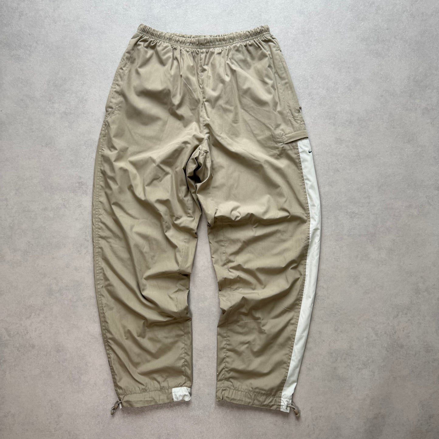RARE 1990s Nike Trackpants Beige - (L)