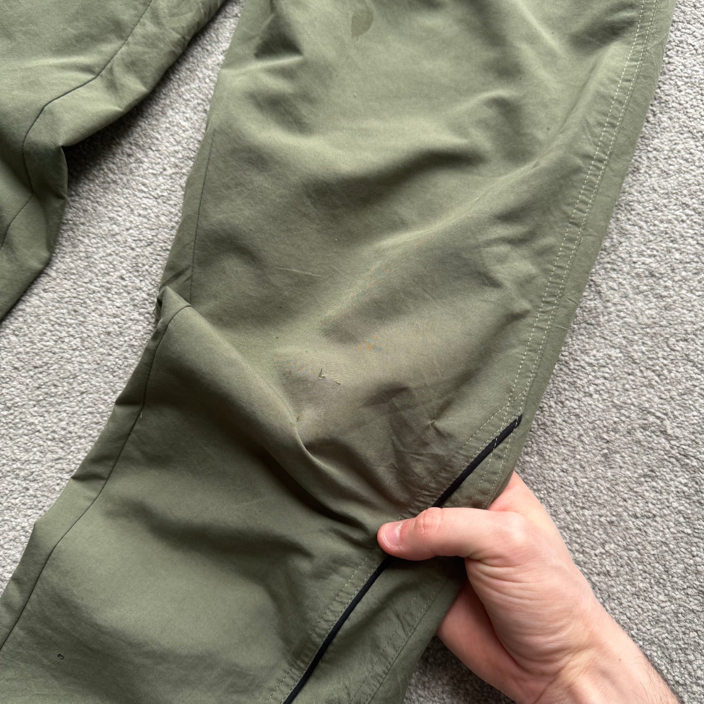 SUPER RARE 2000s Nike Trackpants Green - (S)