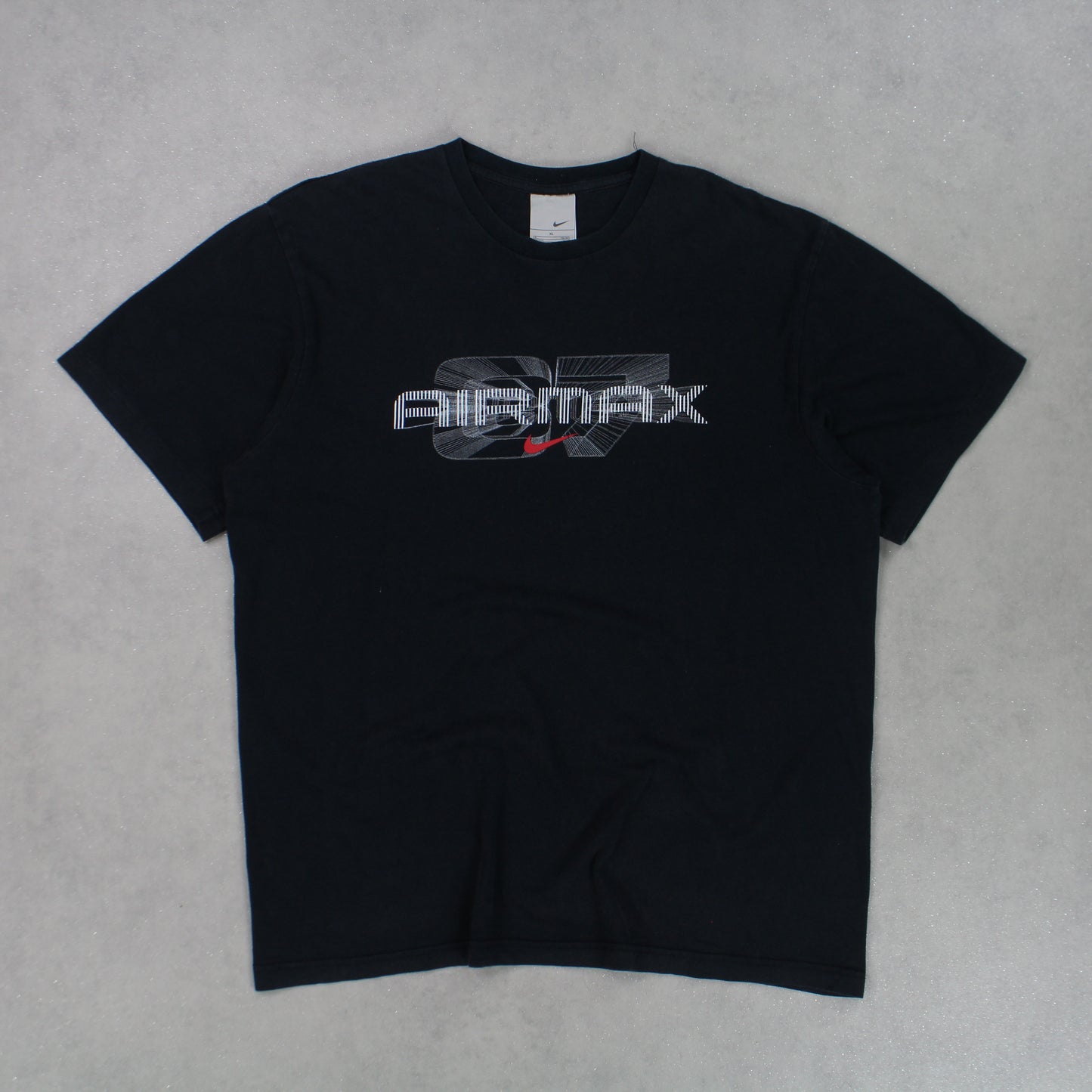 RARE 90s Nike Air Max T-Shirt Black - (L)