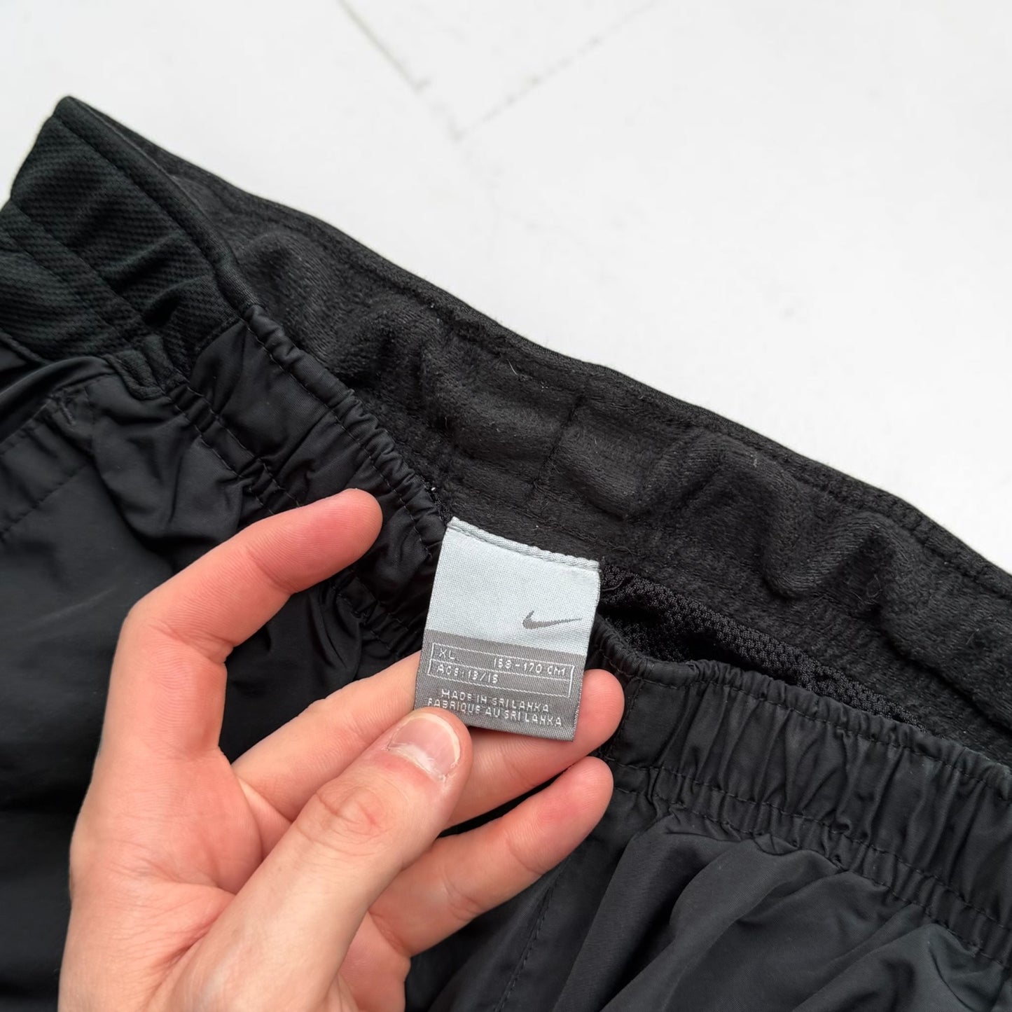 SUPER RARE 2000s Nike Air Max Trackpants Black - (S)