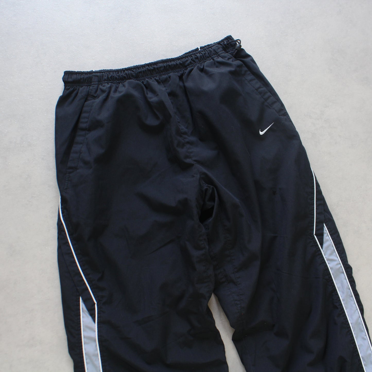 SELTENE Nike Trainingshose aus den 2000ern, Schwarz – (M)