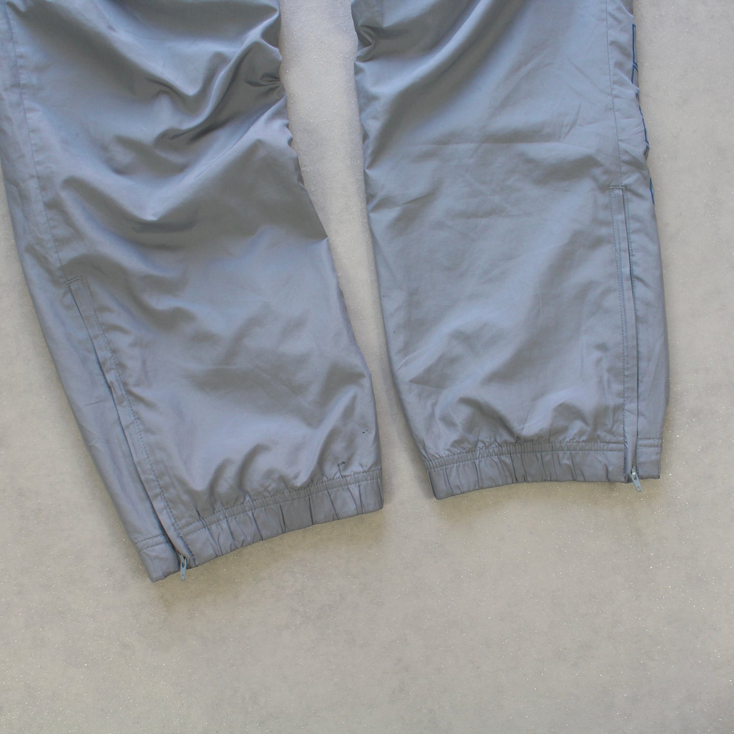 RARE 2000s Nike Trackpants Grey - (L)