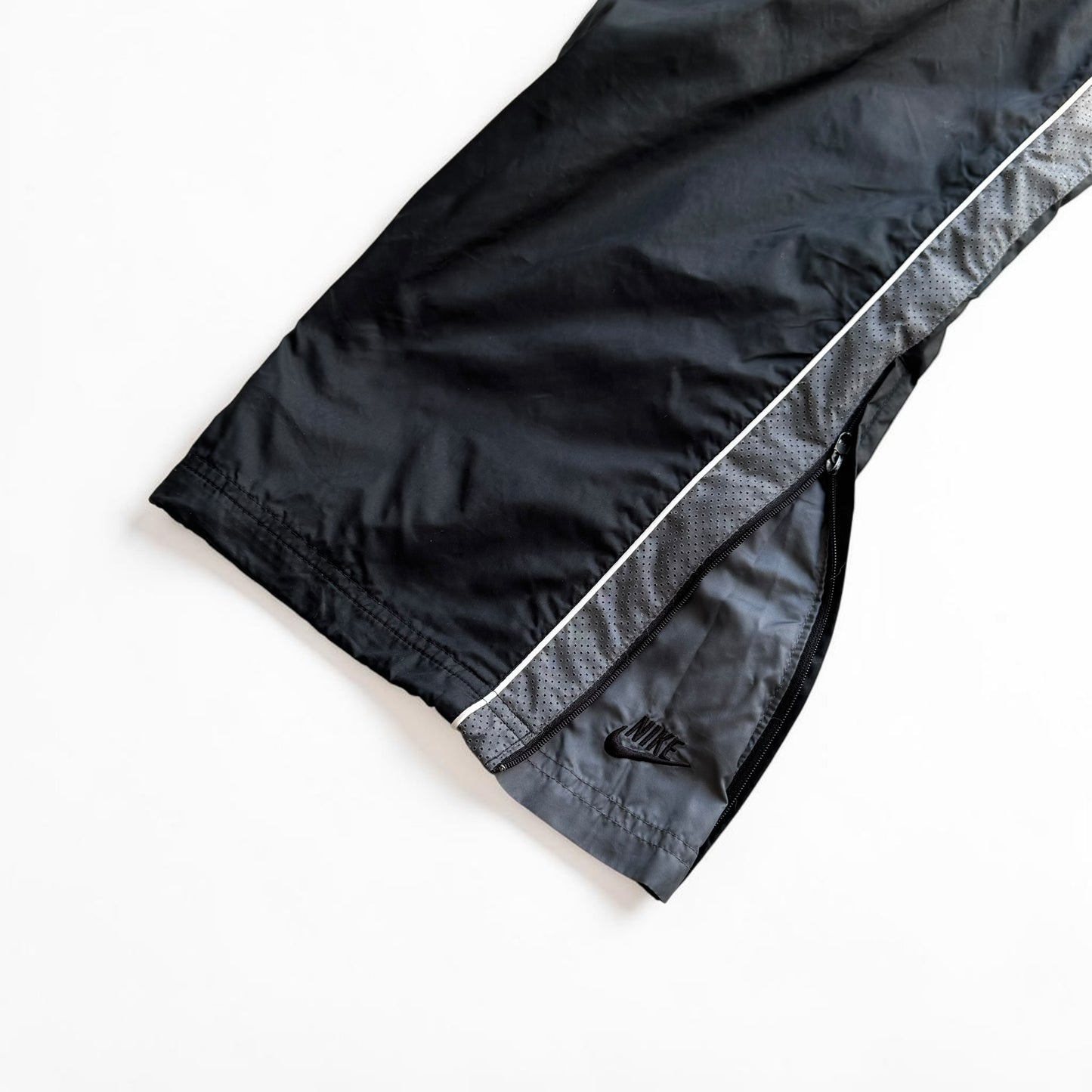 RARE 2000s Nike Baggy Trackpants Black - (L)