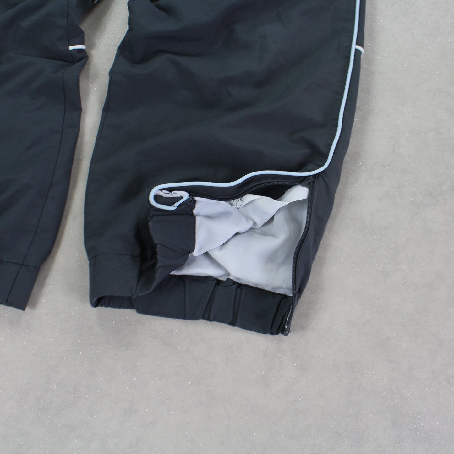 RARE 2000s Nike Trackpants Grey - (M)