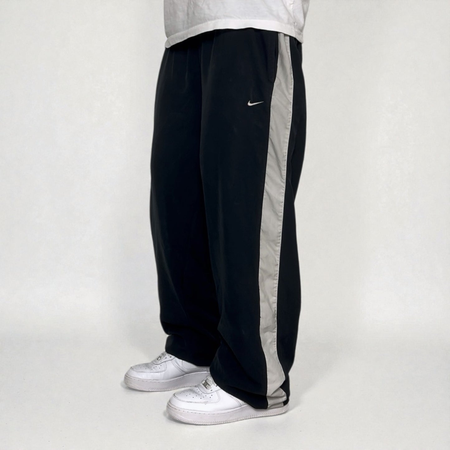 RARE 2000s Nike Trackpants Black - (XL)