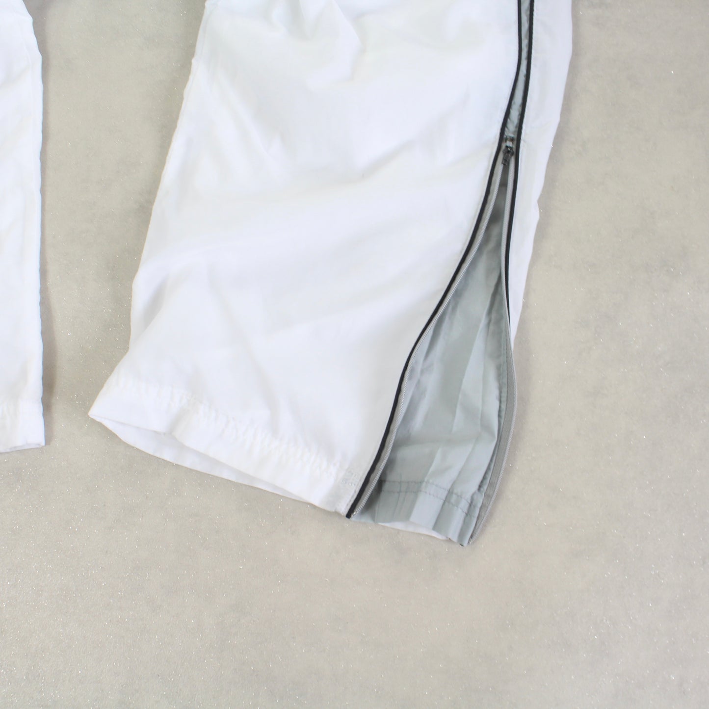 SUPER RARE 2000s Baggy Nike Trackpants White - (L)
