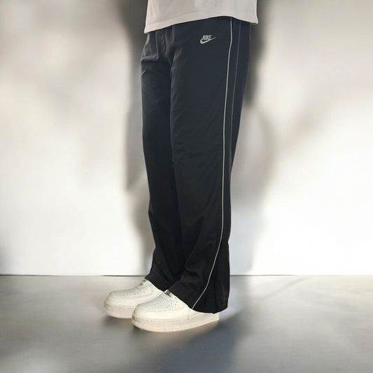 RARE 2000s Baggy Nike Trackpants Black - (L)