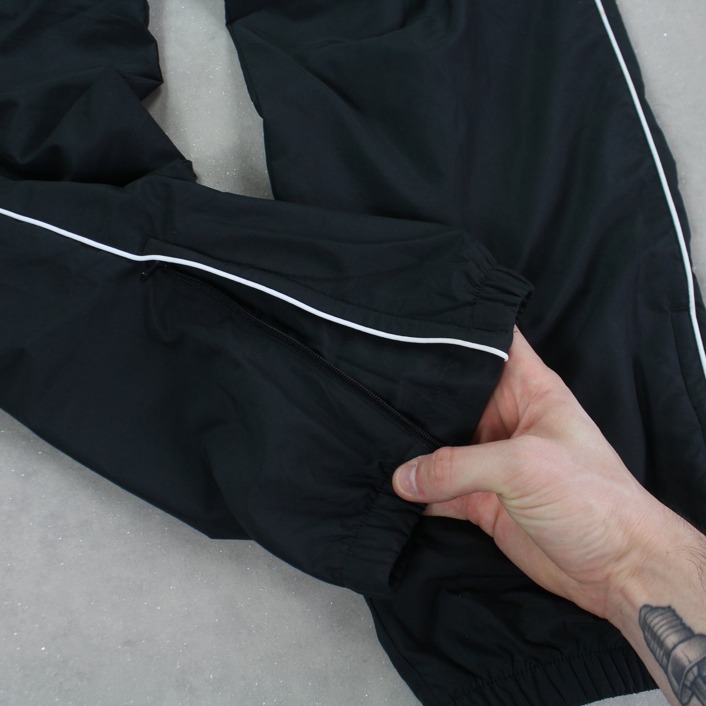 RARE 2000s Nike Trackpants Black - (M)