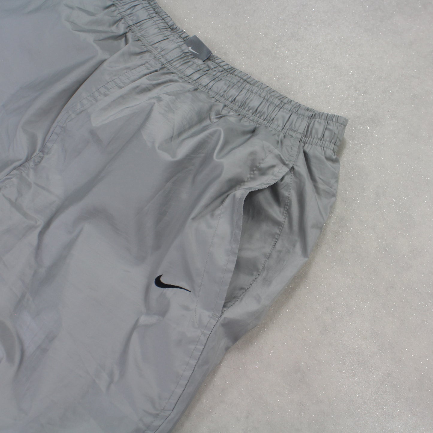 RARE 2000s Nike Trackpants Grey - (L)