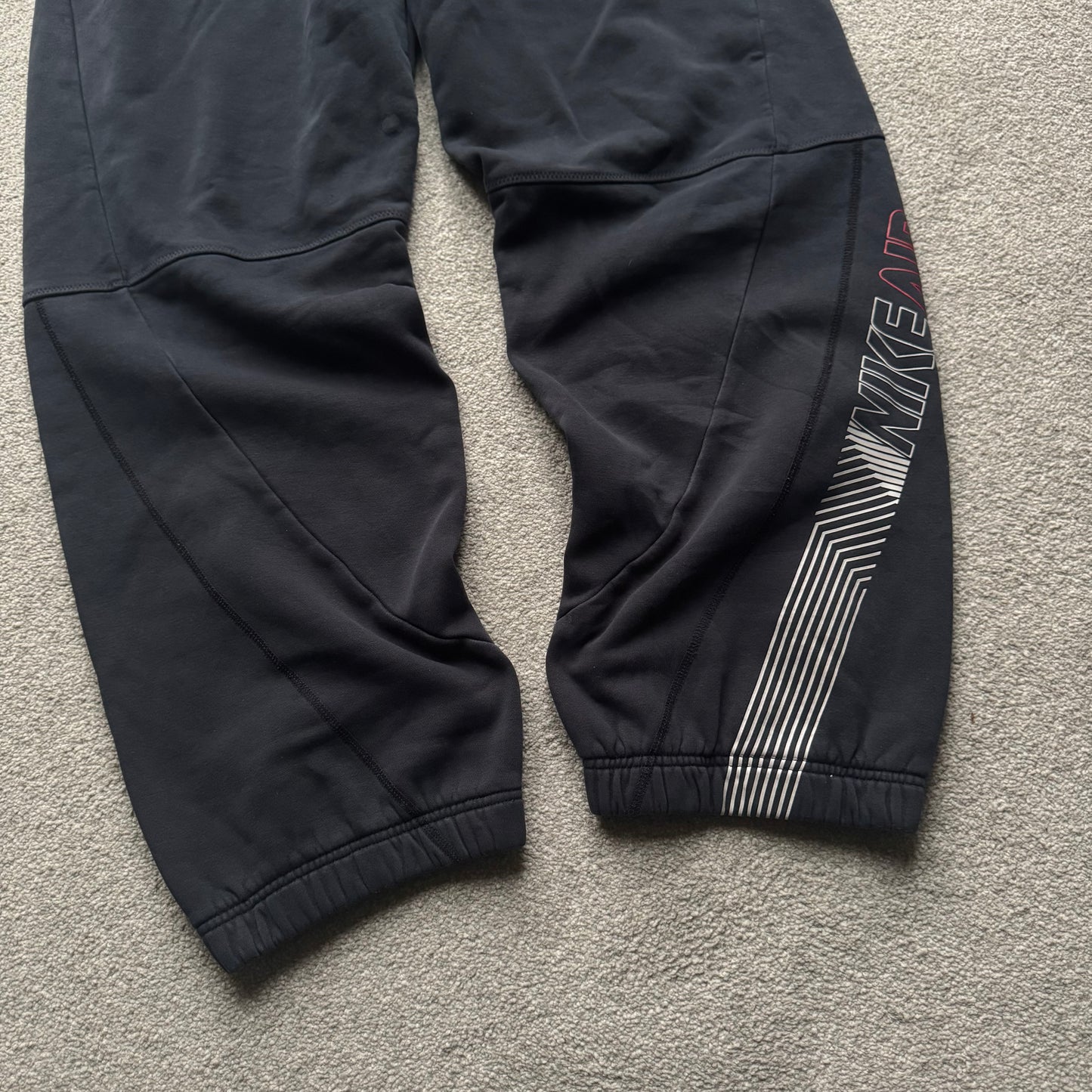 RARE 2000s Nike Airmax Joggers Black - (L)