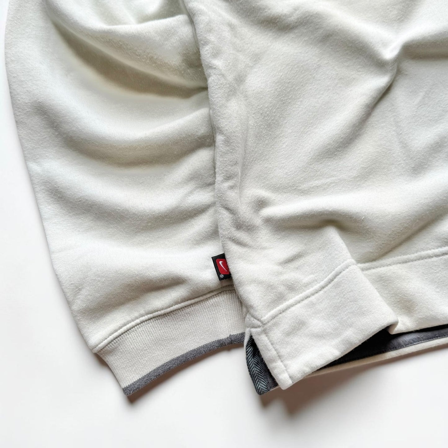 RARE 2000s Nike Sweatshirt Cream - (M)