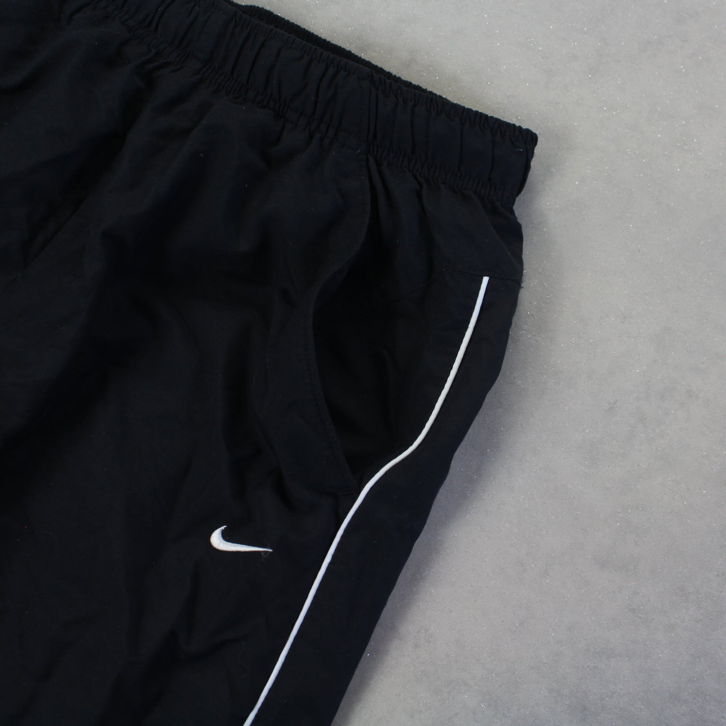 RARE 2000s Nike Short Leg Trackpants Black - (M)