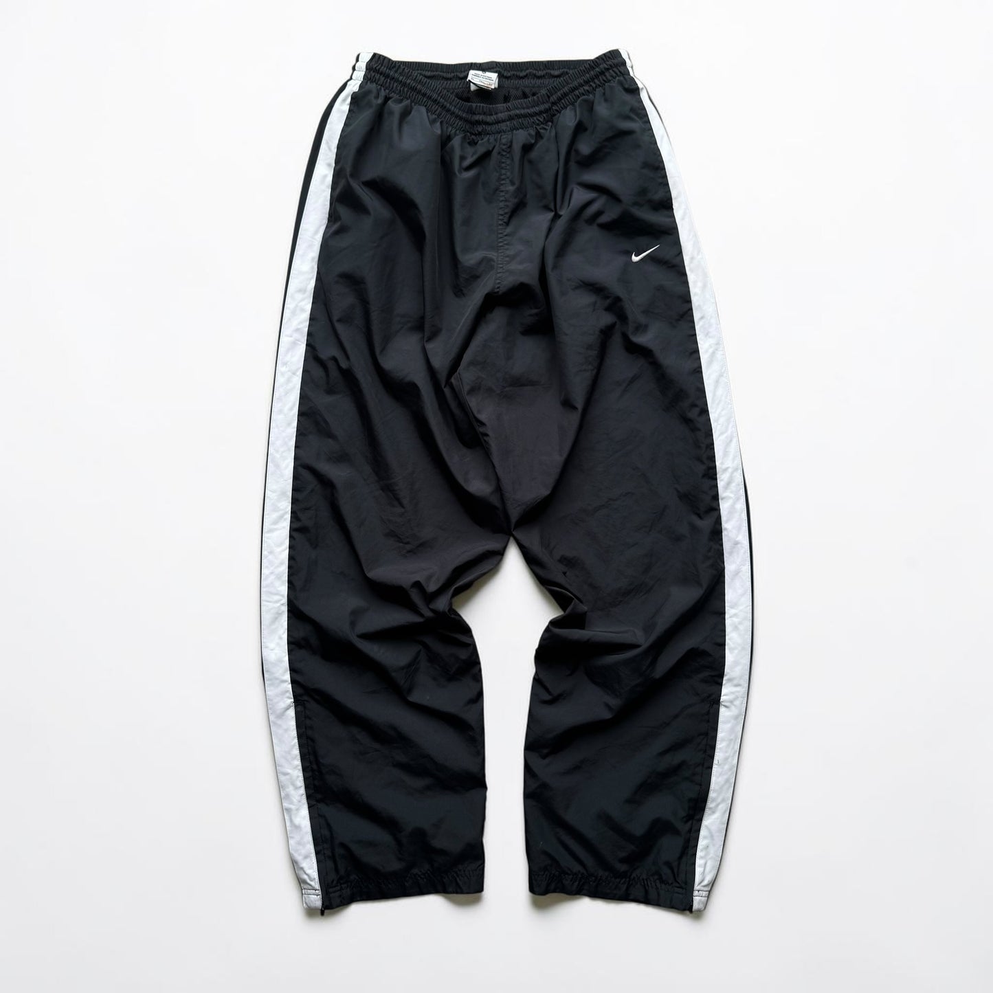 RARE 2000s Baggy Nike Trackpants Black - (L)