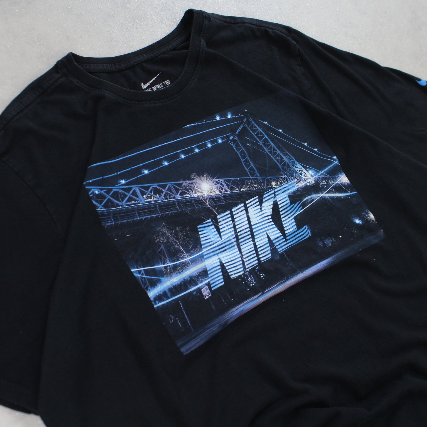 RARE 2000s Nike Graphic T-Shirt Black - (L)