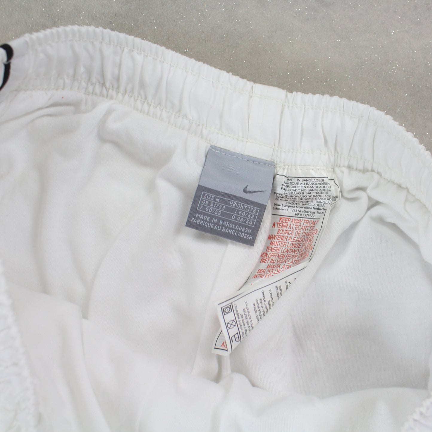 SUPER RARE 2000s Nike Trackpants White - (M)