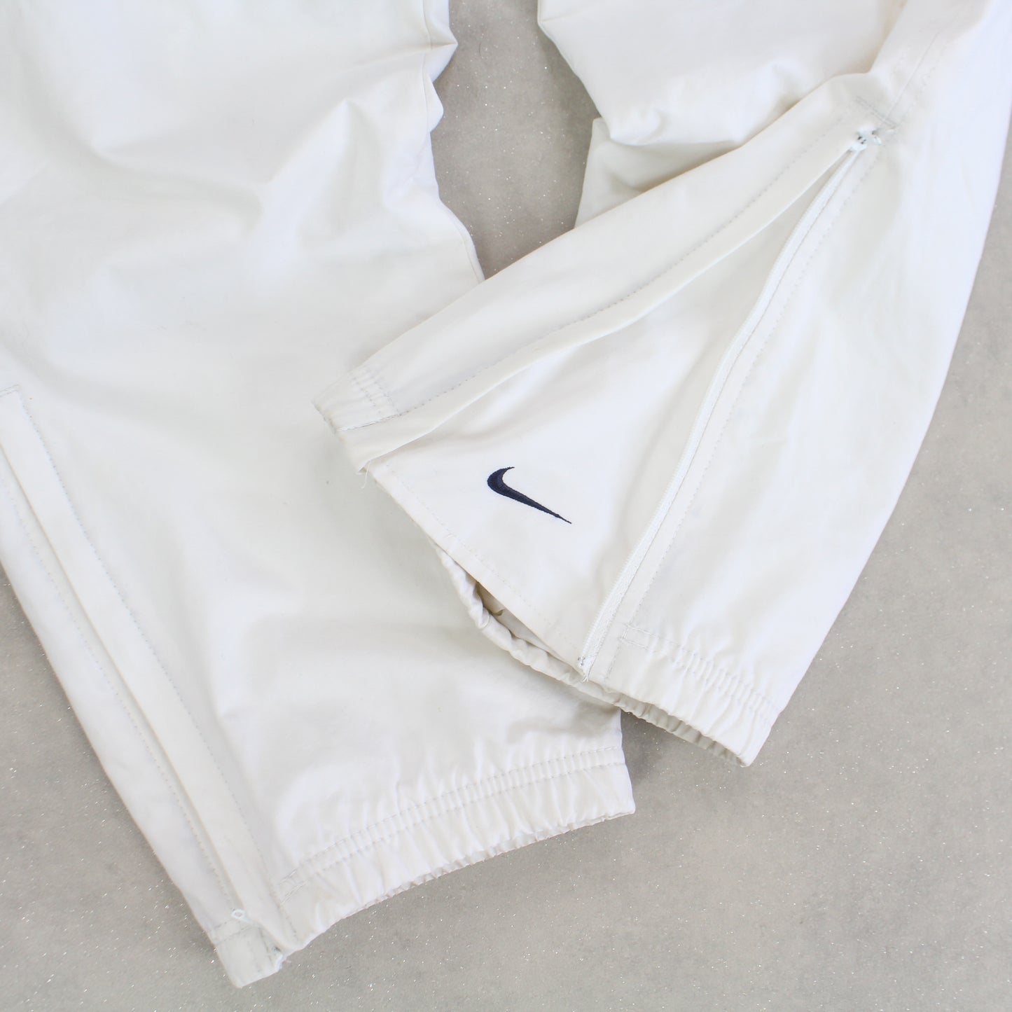 RARE 2000s Nike Trackpants White - (S)