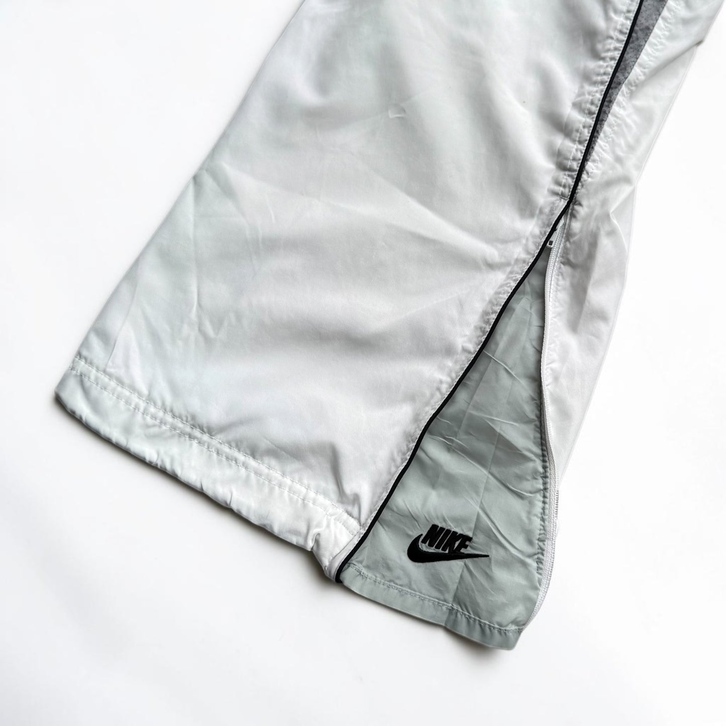 SUPER RARE 2000s Nike Trackpants White *PREMIUM* - (L)