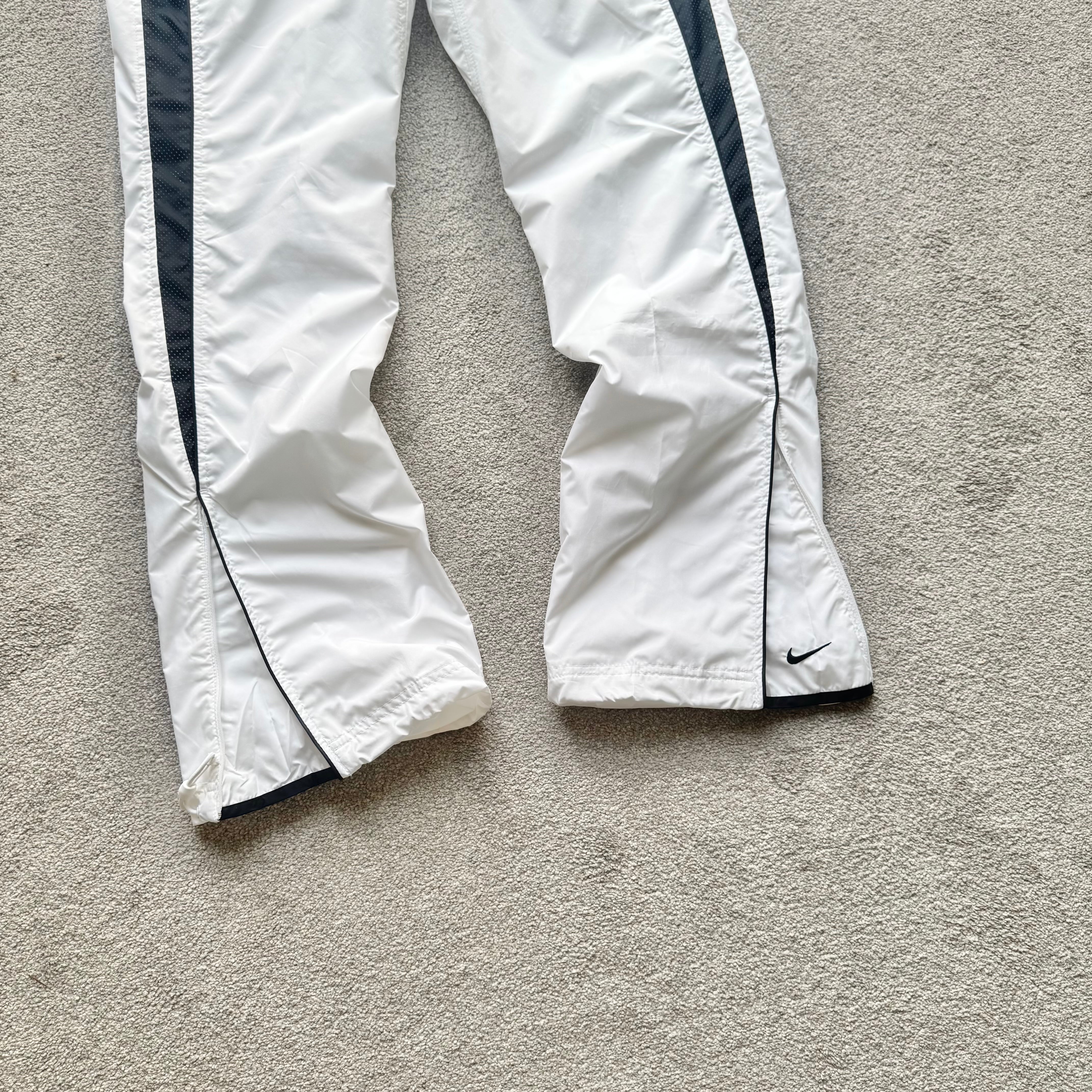 first copy nike track pants