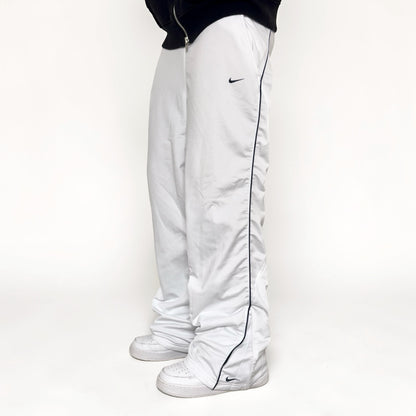 SUPER RARE 2000s Nike Trackpants White *PREMIUM* - (M)