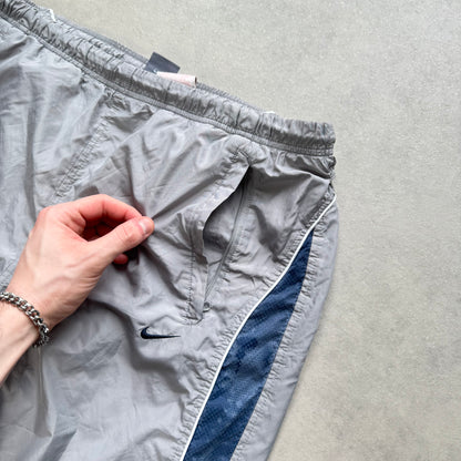 SUPER RARE 2000s Nike Trackpants Grey - (L)