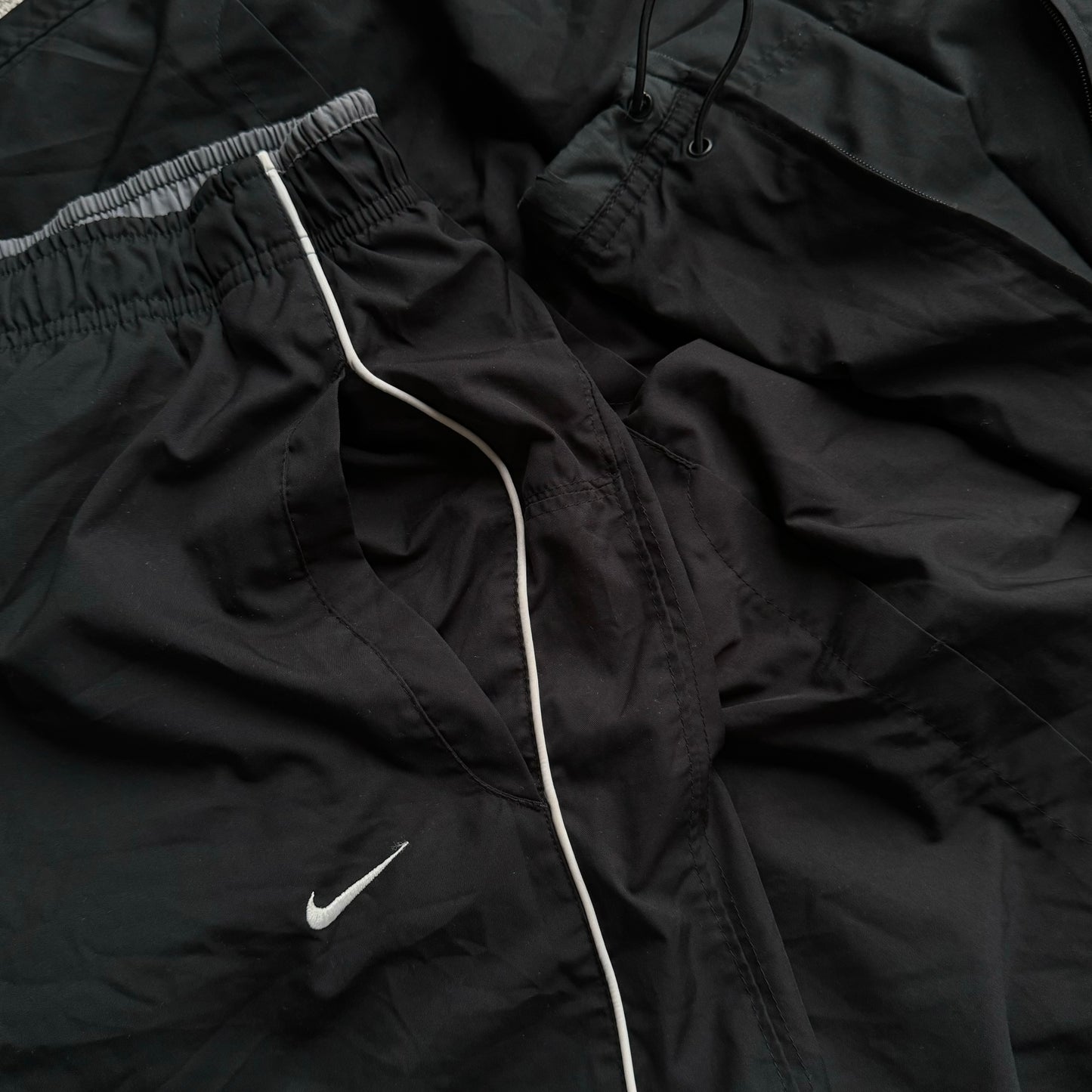 RARE 2000s Baggy Nike Trackpants Black - (L)