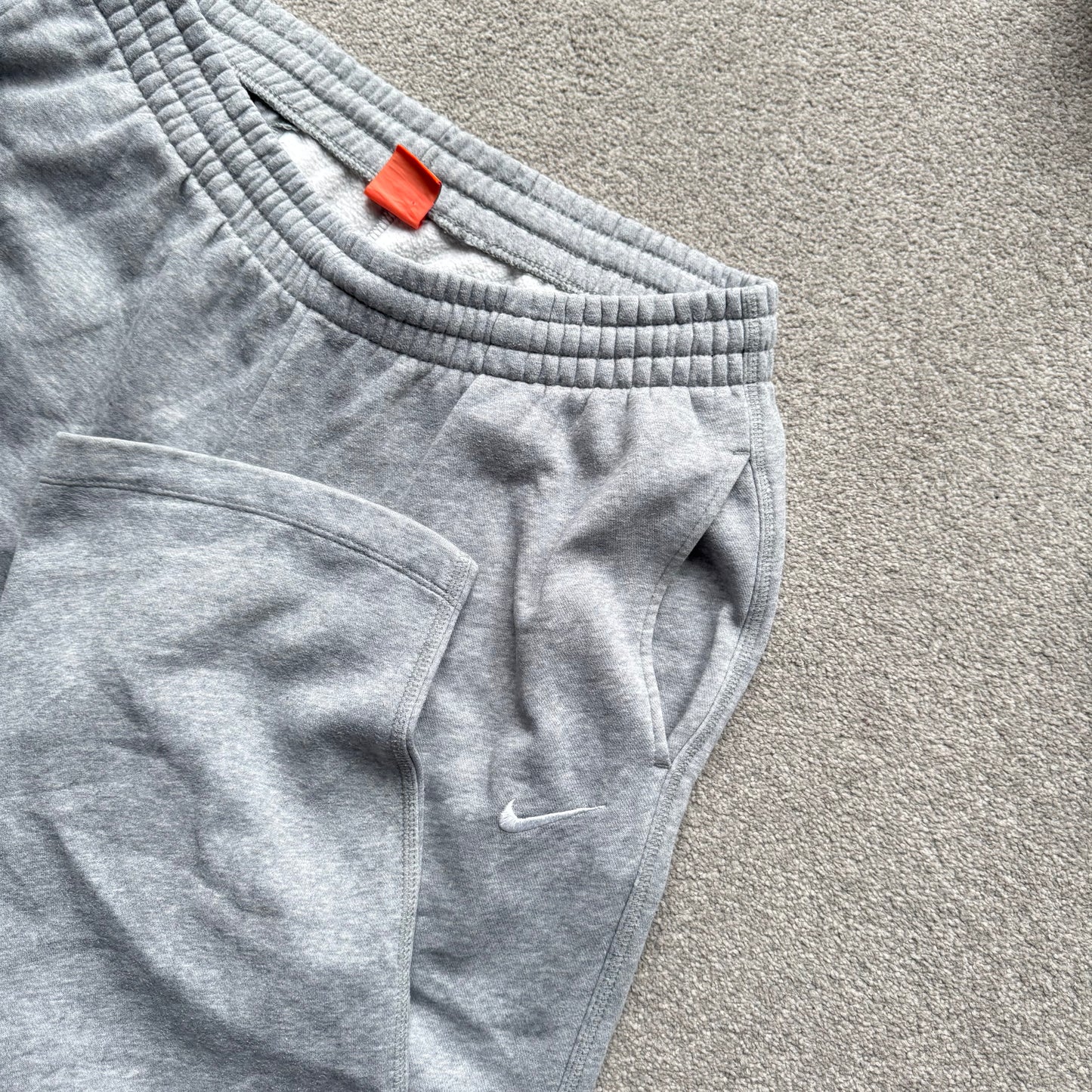 RARE 2000s Wide Leg Nike Joggers Grey - (L)