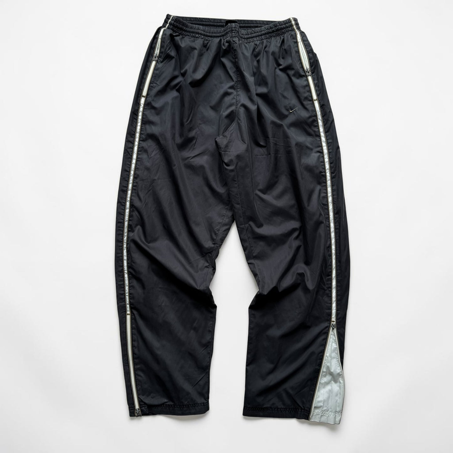 RARE 2000s Baggy Nike Trackpants Black - (L)