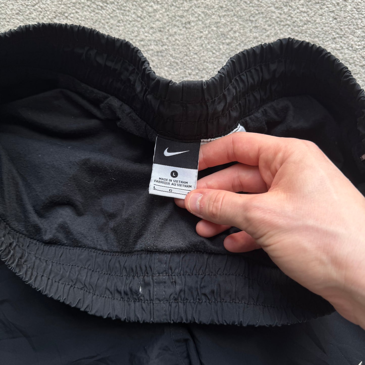RARE 2000s Baggy Nike Trackpants Black - (L)