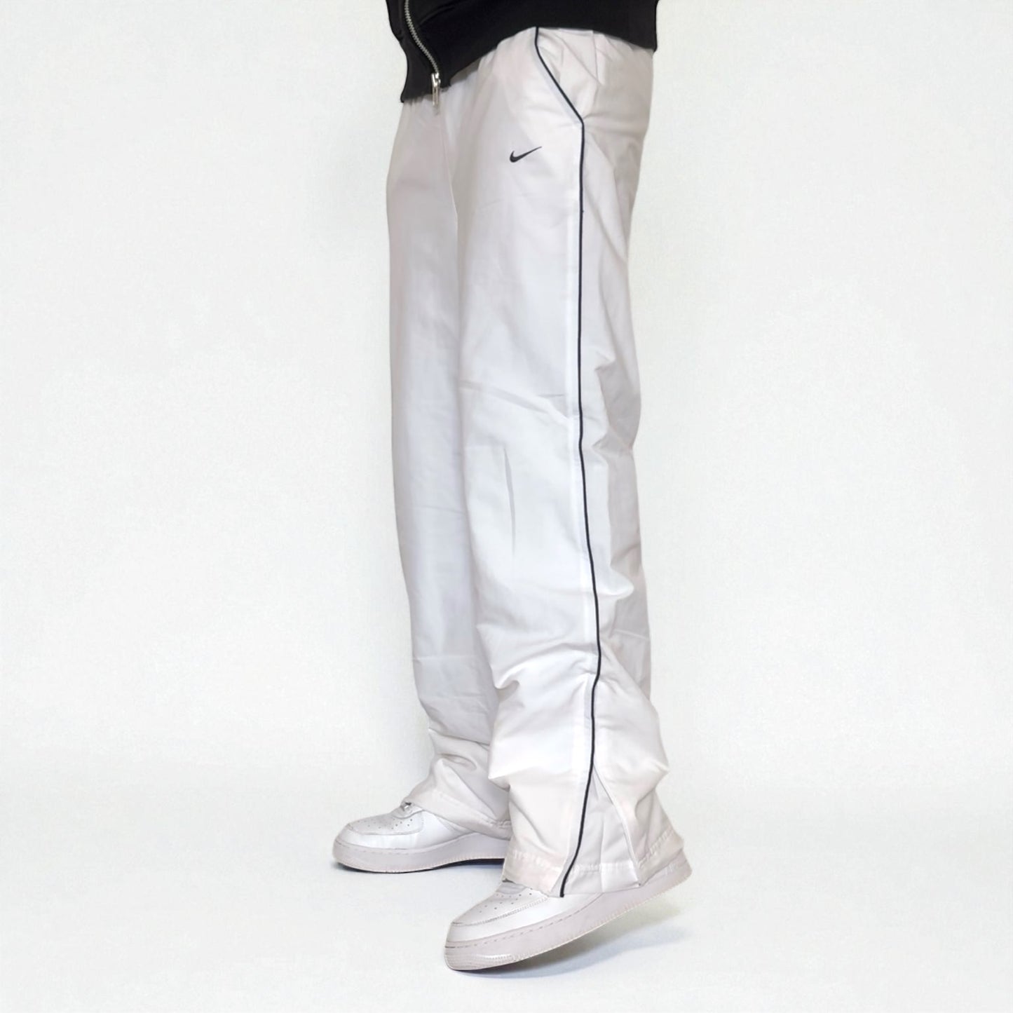 SUPER RARE 2000s Nike Trackpants White - (M)