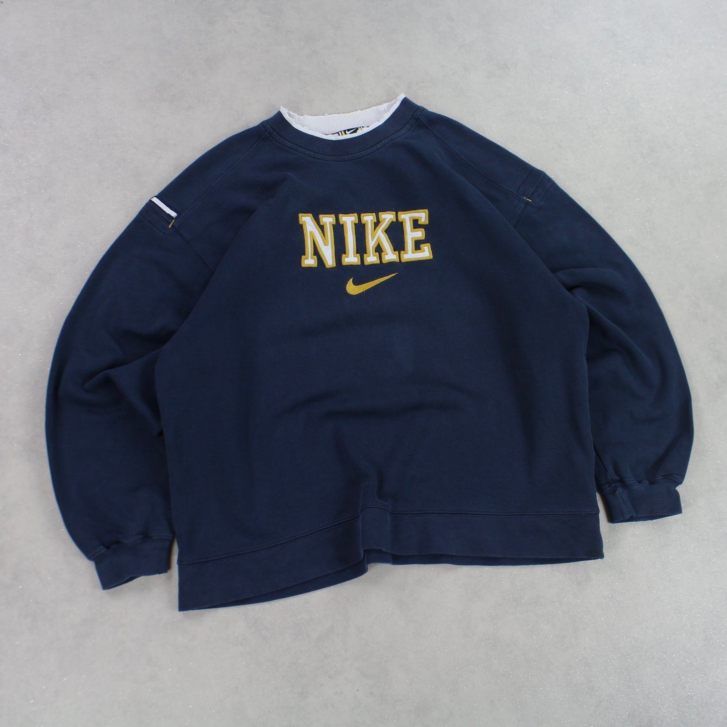 SUPER RARE 90s Heavyweight Nike Sweatshirt Navy - (XL)