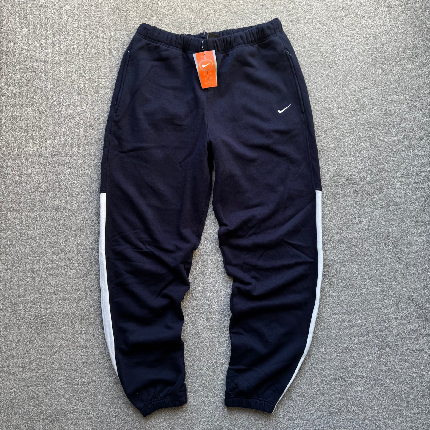 SUPER RARE 1990s Nike Joggers Navy BNWT - (L)