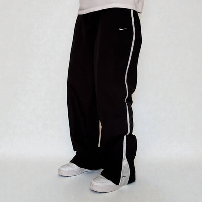 RARE 2000s Baggy Nike Trackpants Black - (L)