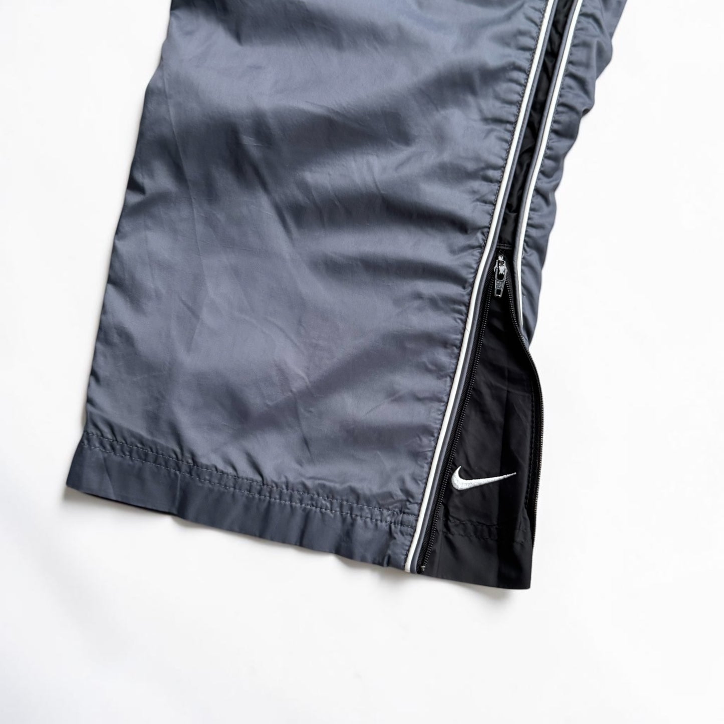 SUPER RARE 2000s Nike Trackpants Grey *PREMIUM* - (S)