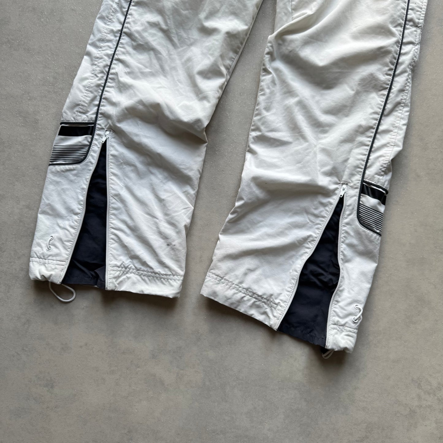 RARE 2000s Nike Trackpants White - (S)