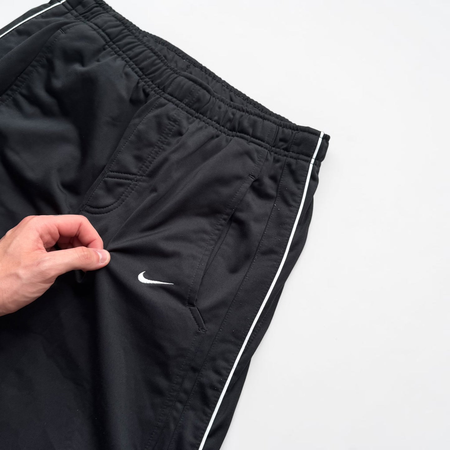 RARE 2000s Baggy Nike Trackpants Black - (S)