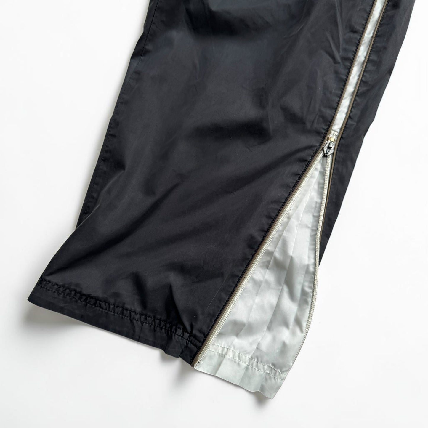 RARE 2000s Baggy Nike Trackpants Black - (L)