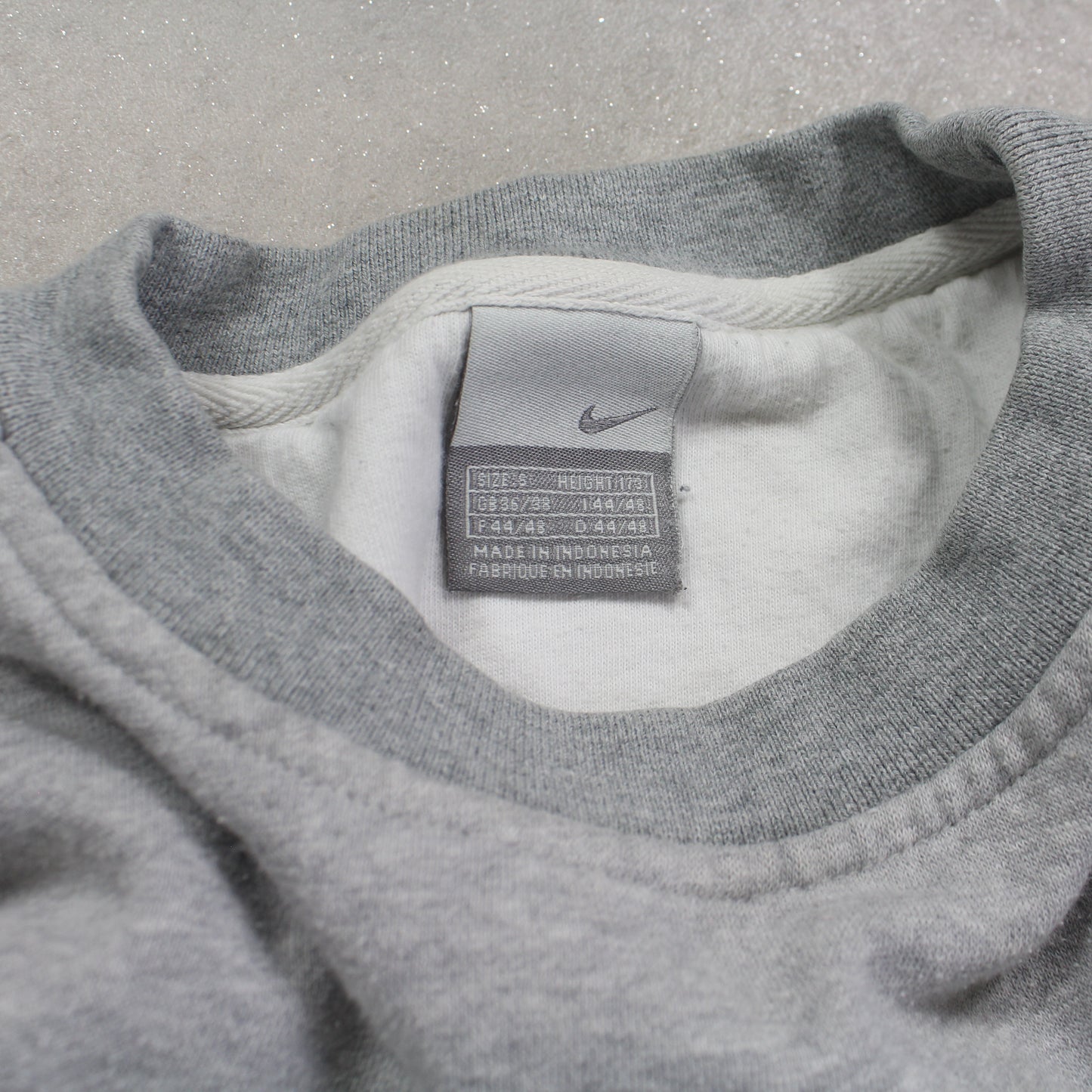 RARE 2000s Nike Sweatshirt Grey - (S)