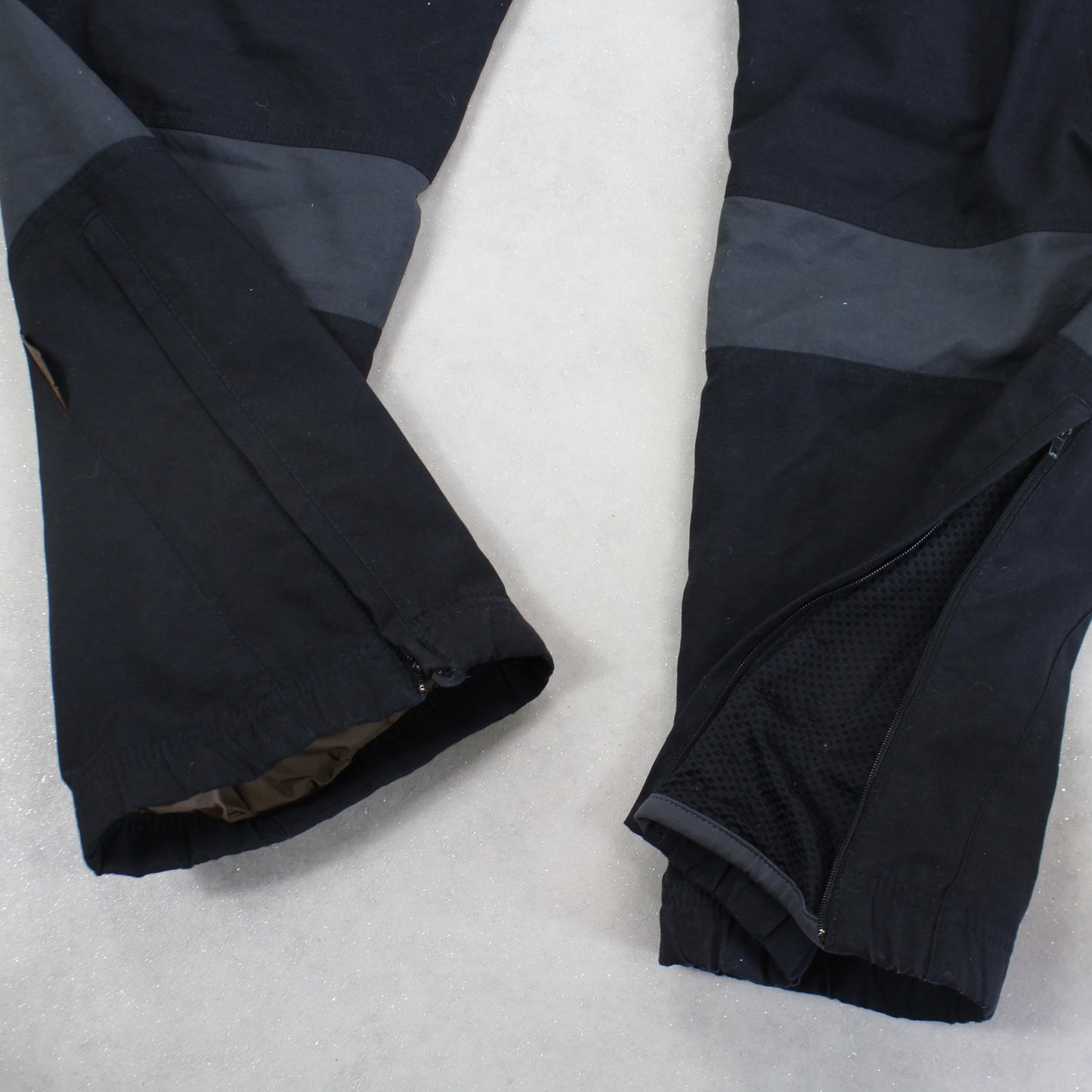 SUPER RARE Vintage 00s Nike Trackpants Black - (M/L)