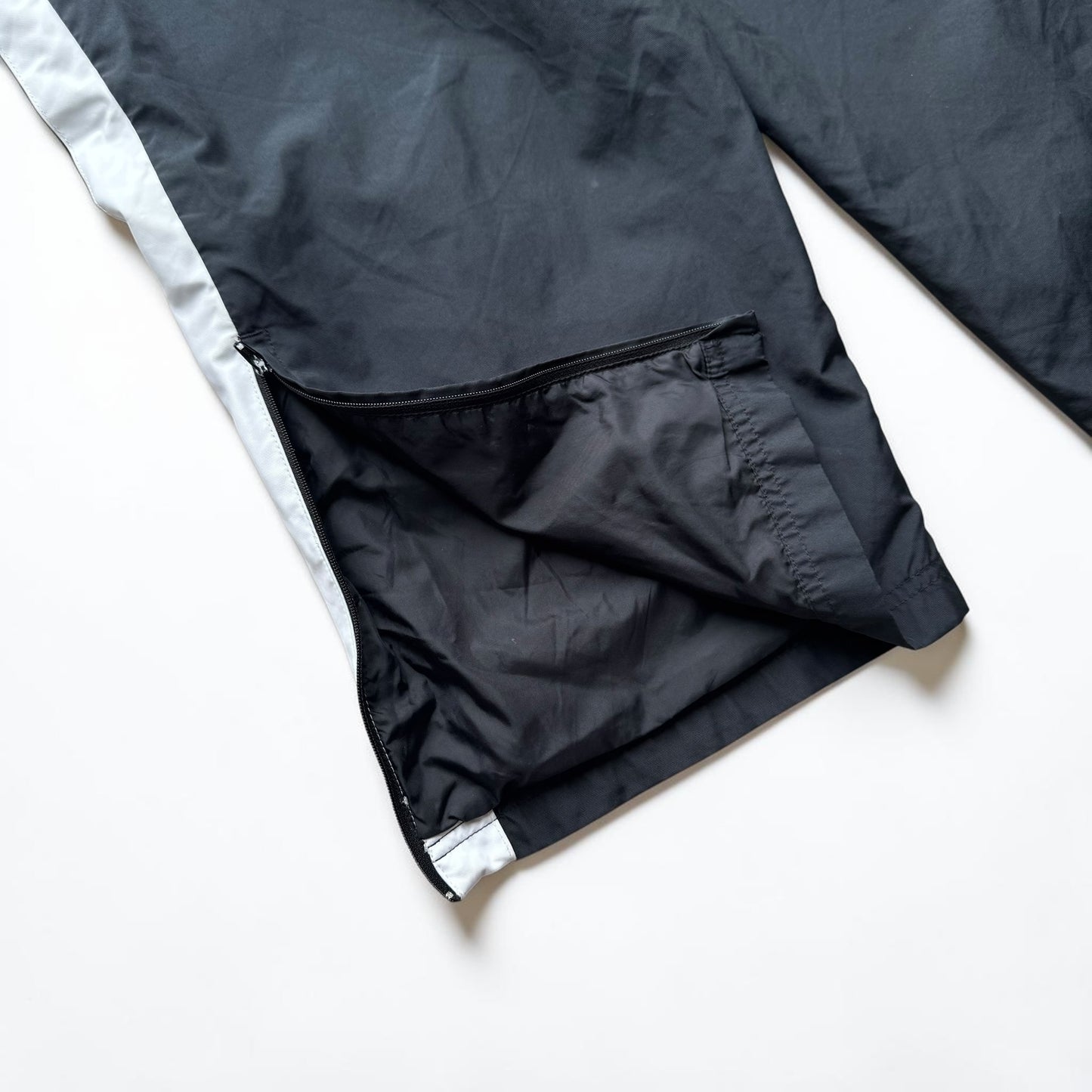 RARE 2000s Baggy Nike Trackpants Black - (L)