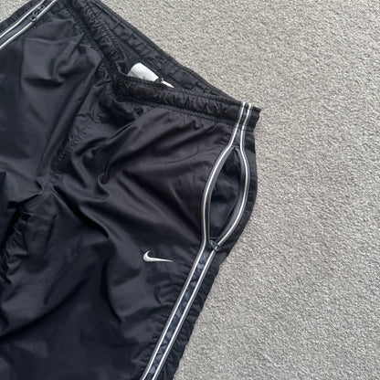 SUPER RARE 2000s Nike Trackpants Black - (XS)