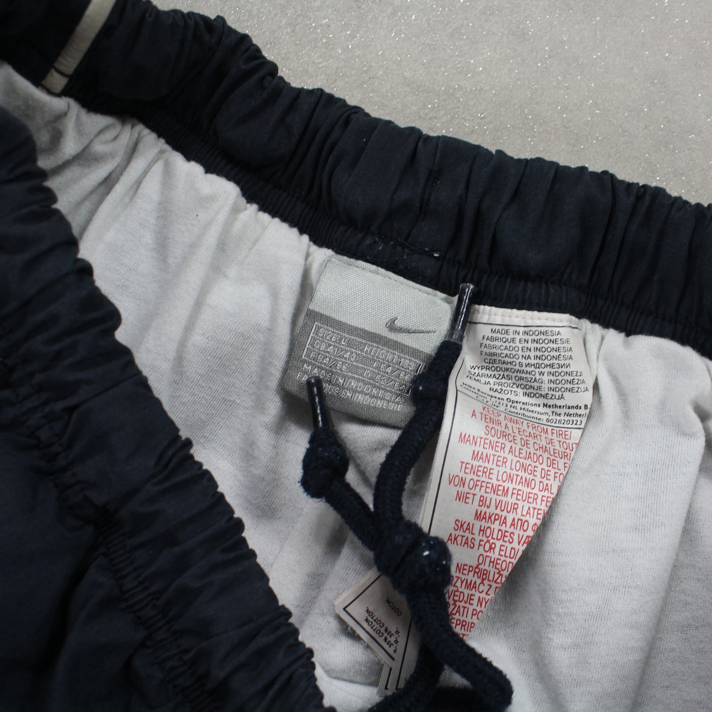 RARE 2000s Nike Trackpants Navy - (L)