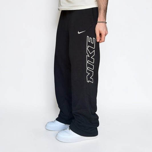 RARE 2000s Nike Joggers Black - (M)