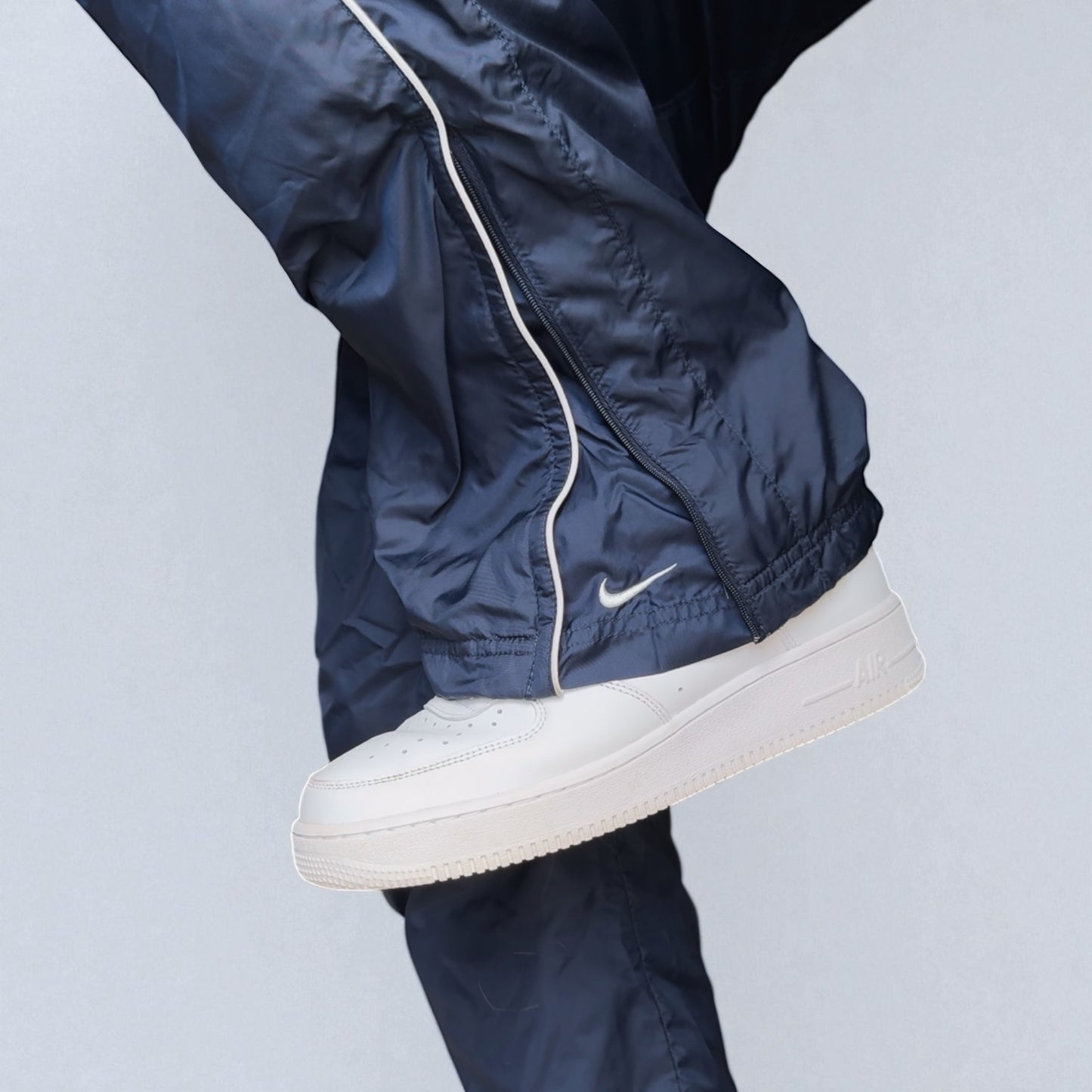 SUPER RARE 2000s Nike Trackpants Navy - (M)