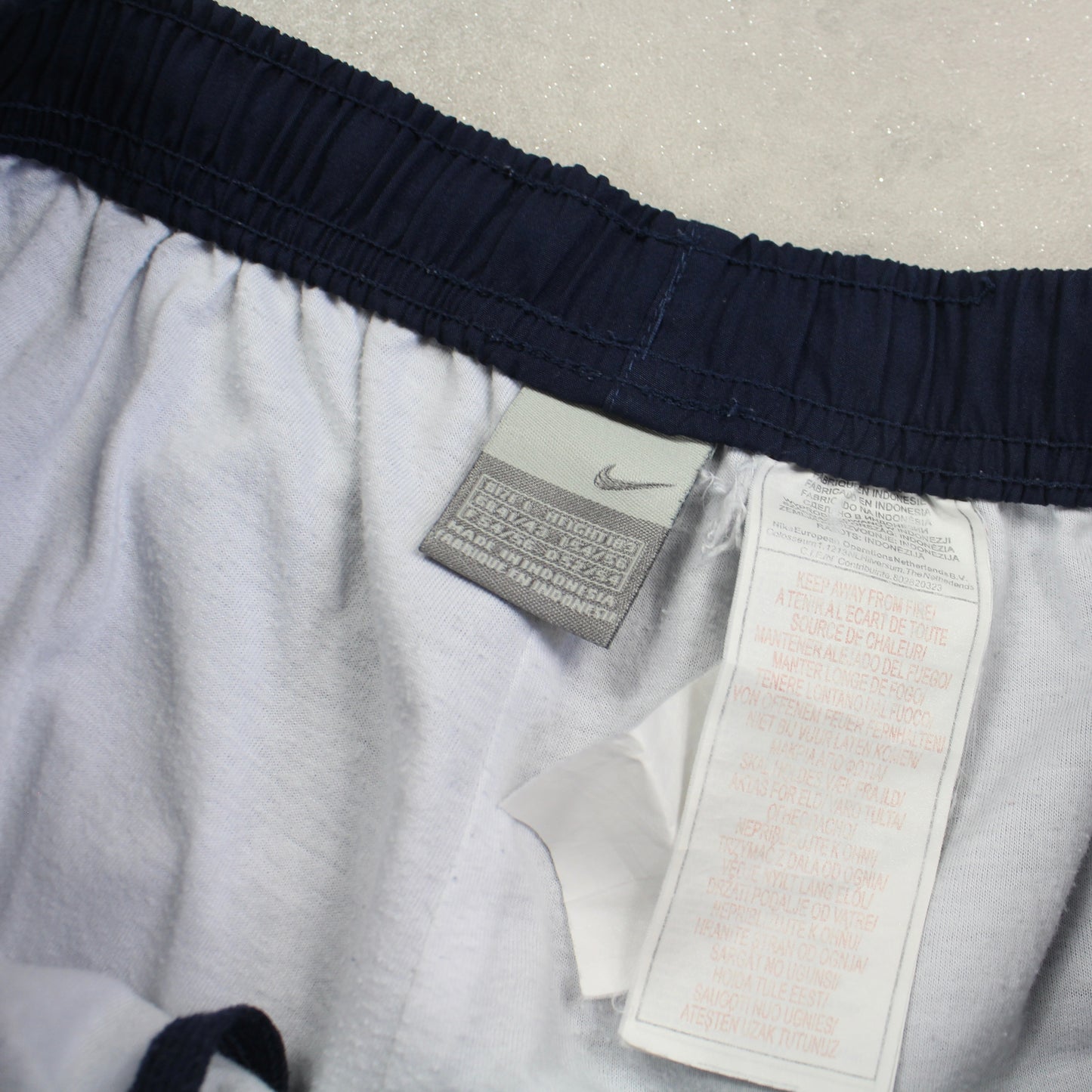 RARE 2000s Nike Trackpants Navy - (L)