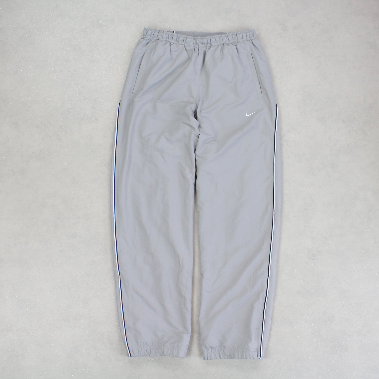 Vintage 00s Baggy Nike Trackpants Grey - (M)