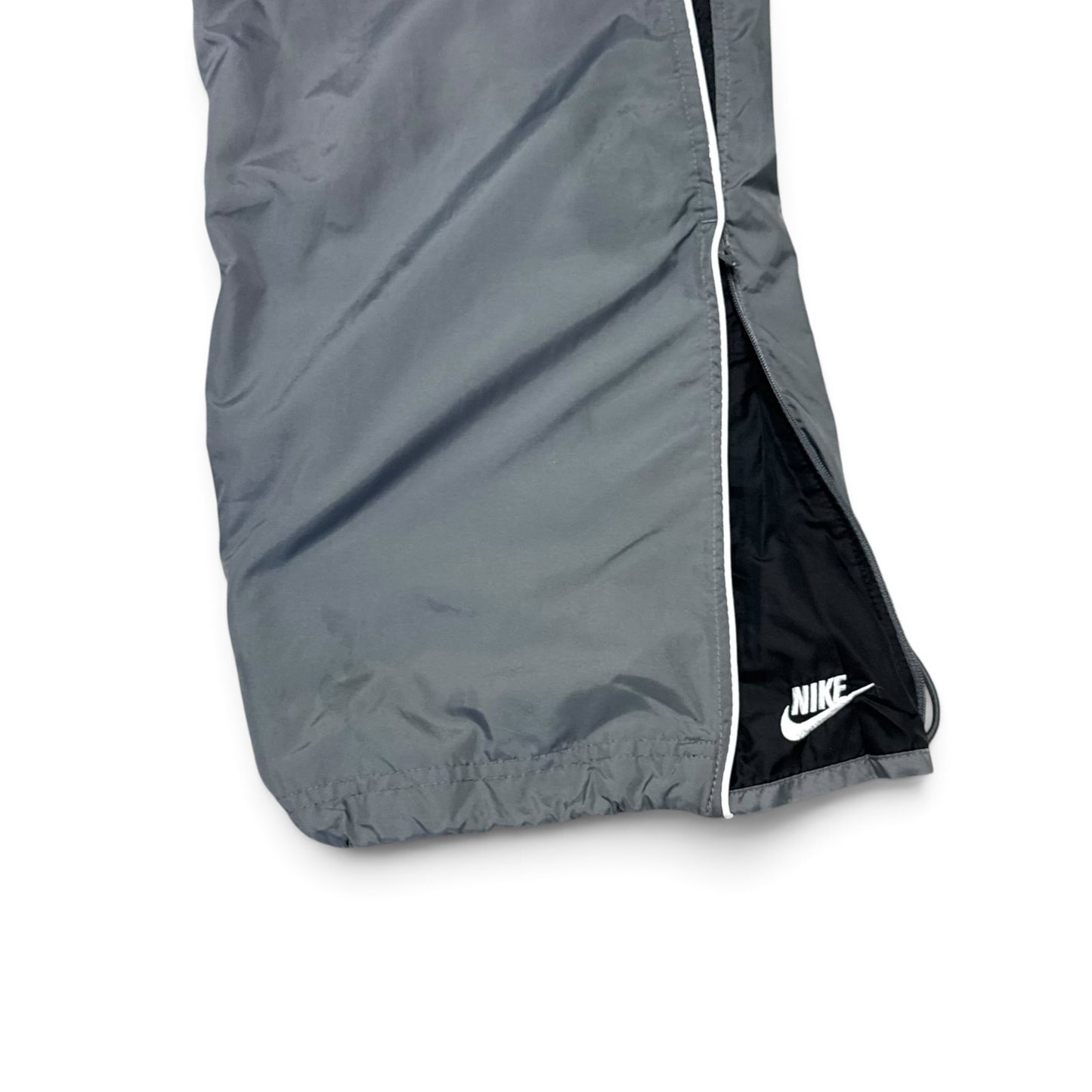 SUPER RARE 2000s Baggy Nike Trackpants Grey *PREMIUM* - (L)