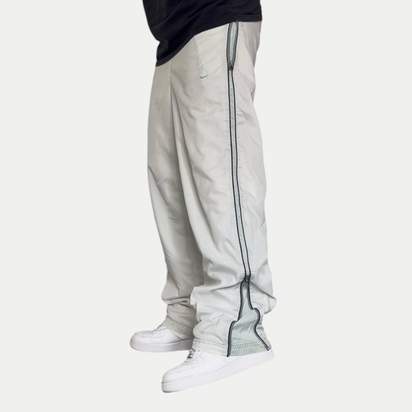 RARE 2000s Nike Trackpants Grey - (M)